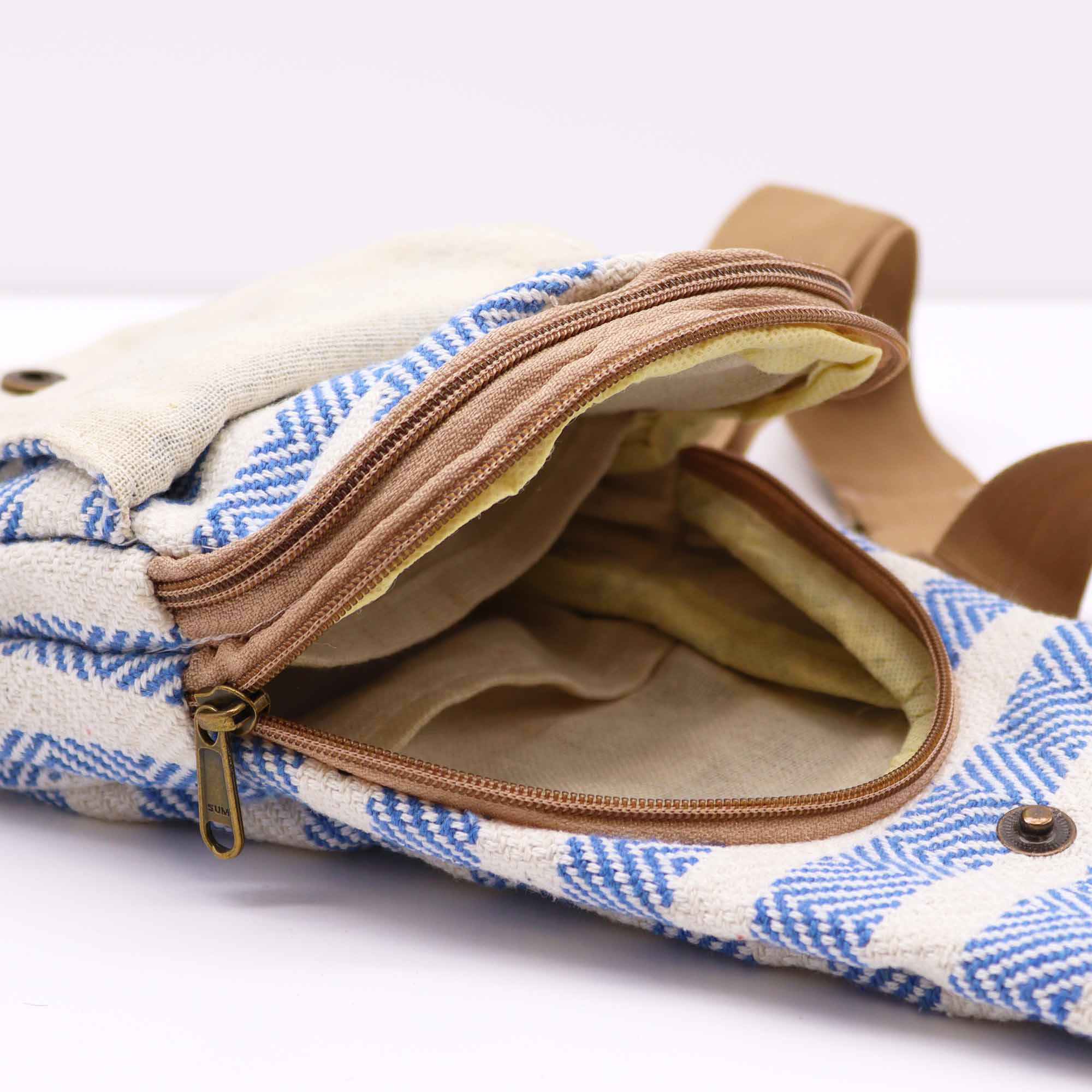 Natural Cotton Cross Body Bag – Blue & White: Classic Style Meets Sustainable Comfort